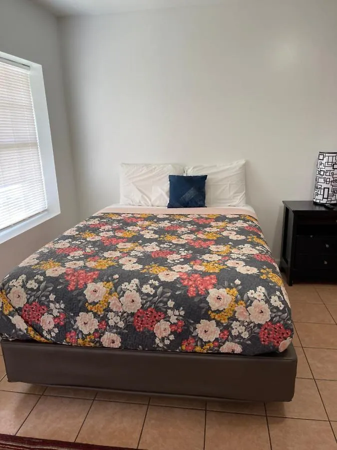 Motel Safreen Panama City Beach